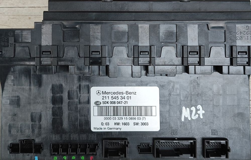 Блок  комфорту Мерседес E клас.