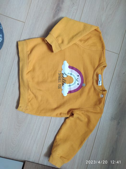 Sweterek/bluza dziewczęca r. 86