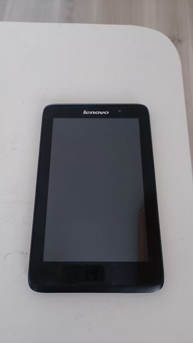 Планшет Lenovo б/у