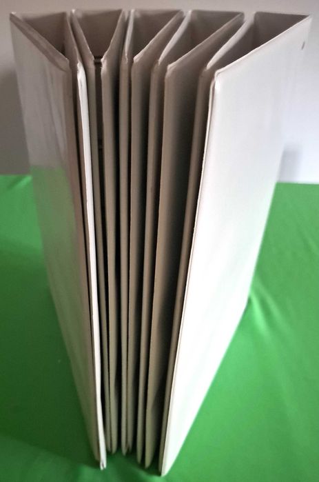 Pastas de arquivo A4 de 4 argolas D, lombada 45mm, brancas