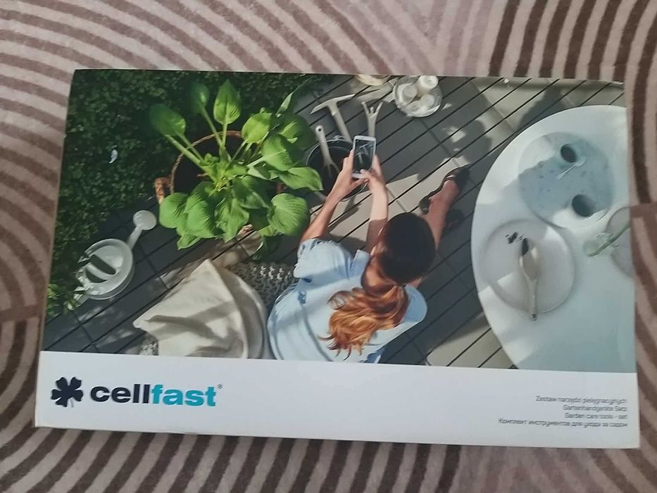 Mały zestaw narzędzi pielęgnacyjnych CELFAST