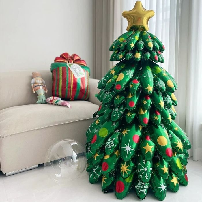 Новорічна надувна ялинка 130 см Дід Мороз