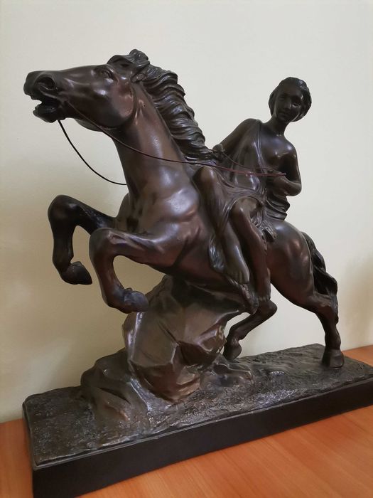 Rzeźba figuralna "Déesse à Cheval"  druga połowa XIX wieku