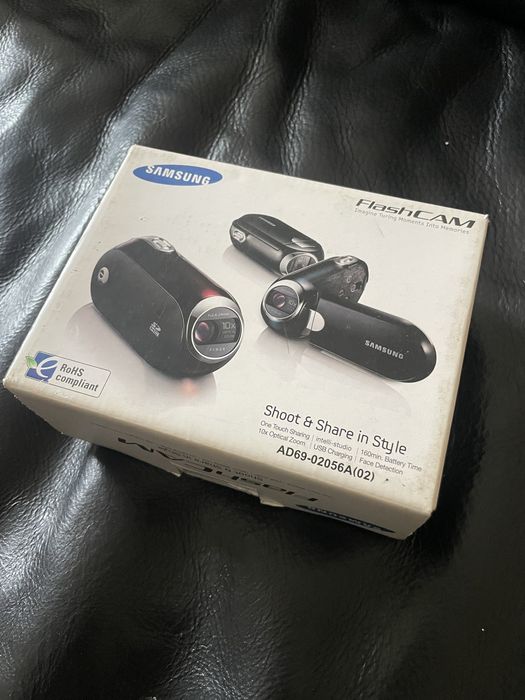 Camara de filmar - Samsung FlashCam-  NOVA!
