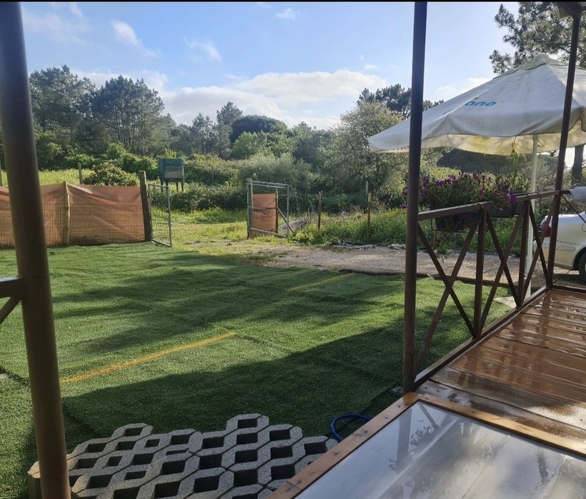 Lote 346m² em Sesimbra (Praia da Foz) + Fossa + Vedação + Estrutura de Casa Móvel
