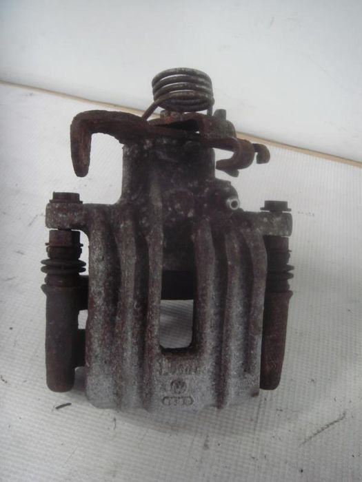 Pinça travão / maxila de travão trás direita AUDI A4 (8EC, B7)