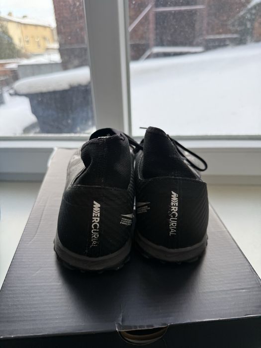 Turfy Nike Performance rozmiar 44