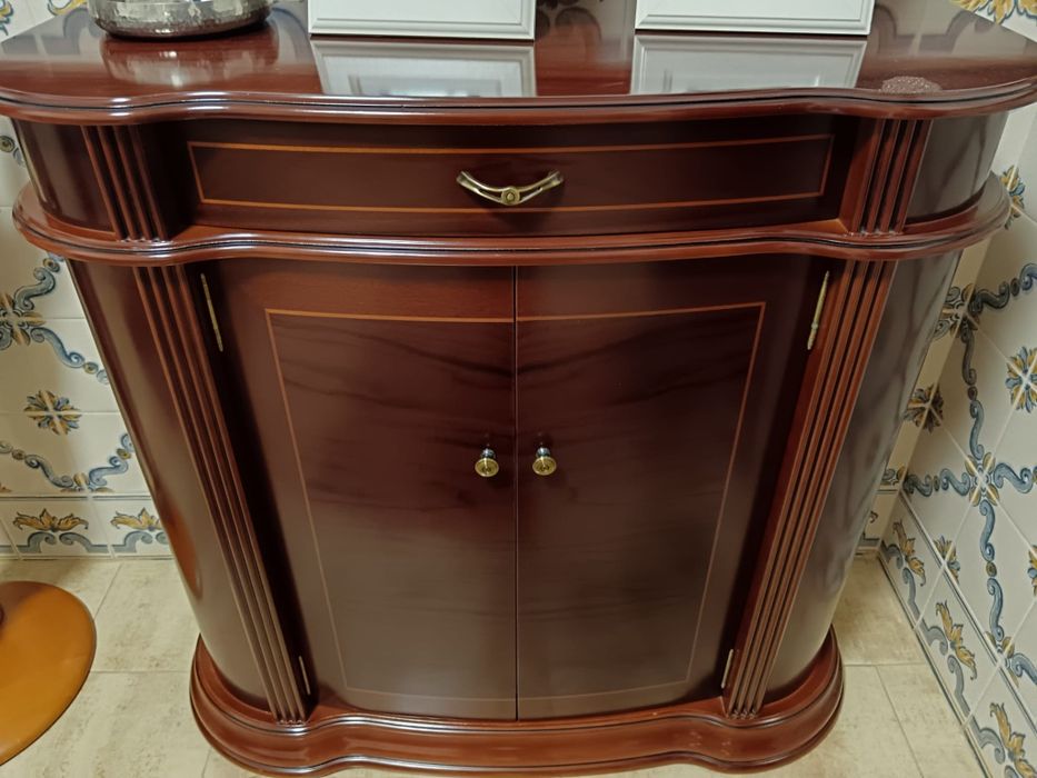 Móvel de entrada cerejeira