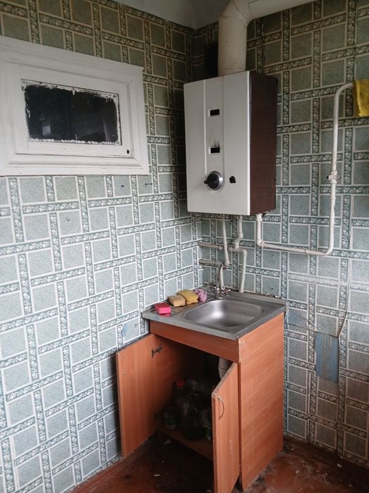 Продам 2х комн. квартиру с/п 5 эт. центр
