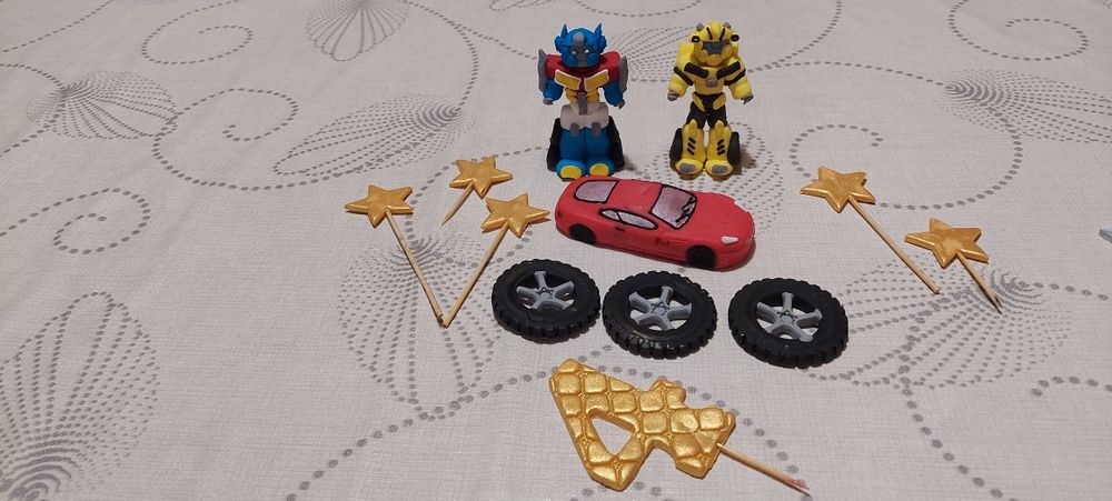 Dekoracja na tort Transformers
