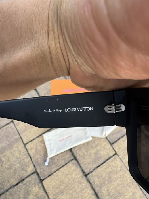 Czarne okulary LV louis vuitton hologramy