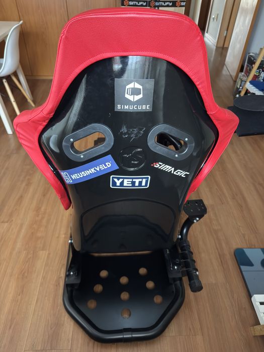 Cockpit Simracing R-Seat RS1