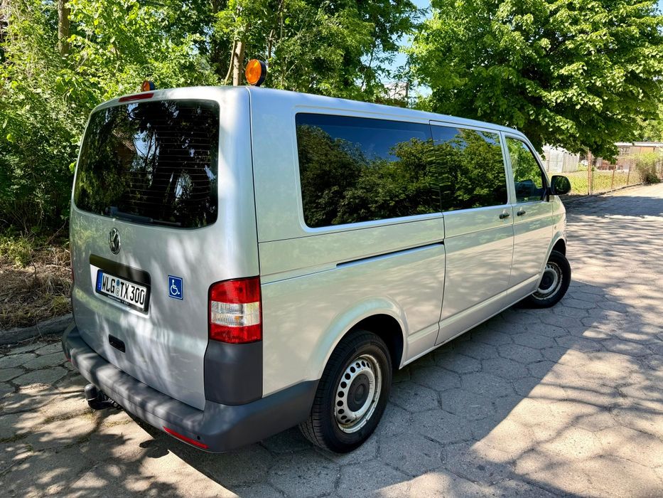 Zadbany VW Transporter 9os. Long Klima Niemcy