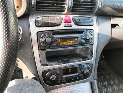 Mercedes C200 kompresor 2.0