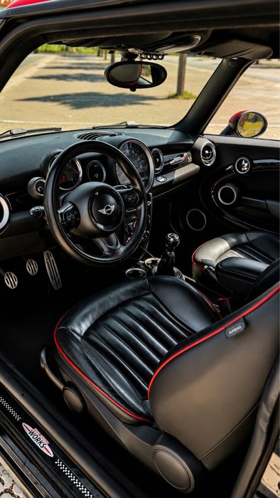 MINI John Cooper Works R56 - 211cv