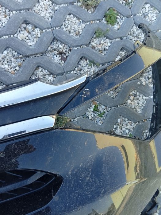Para choque frente Citroen C4 2021
