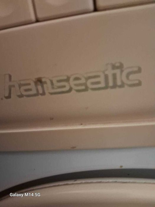 Продам  рабочую стиральную машинку Hanseatic