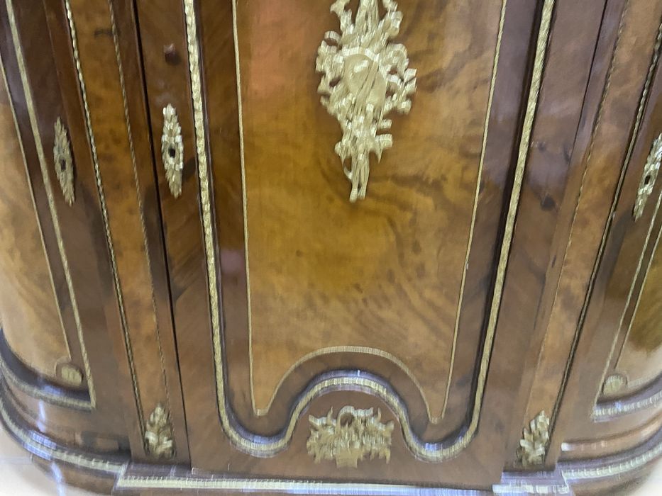 Przepiekna wysoka komoda