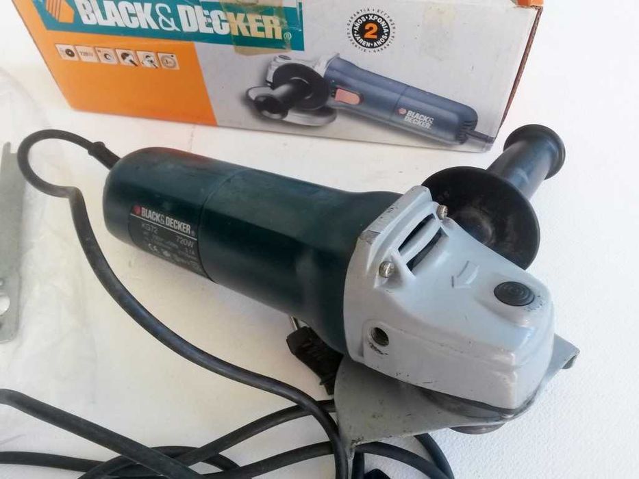 Rebarbadora Black & Decker 115mm