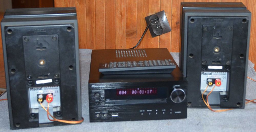 Pioneer X-HM51-K Wieża BT USB + Kolumny Magnat Integra Professional