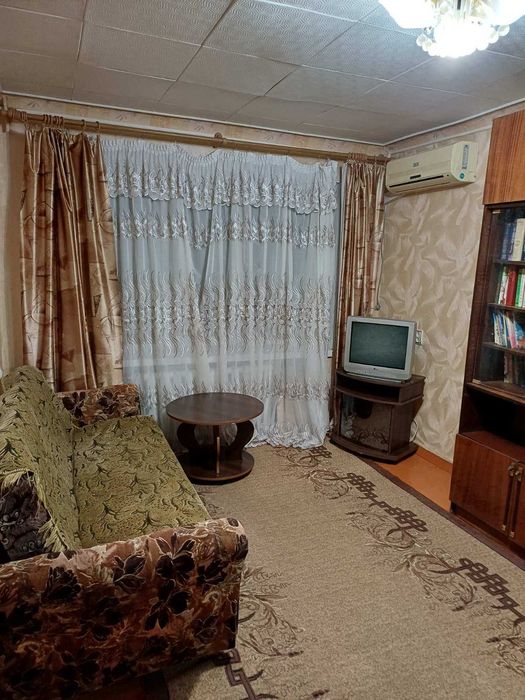 Продам 2 комнатную квартиру Чугуев Автономное отопление