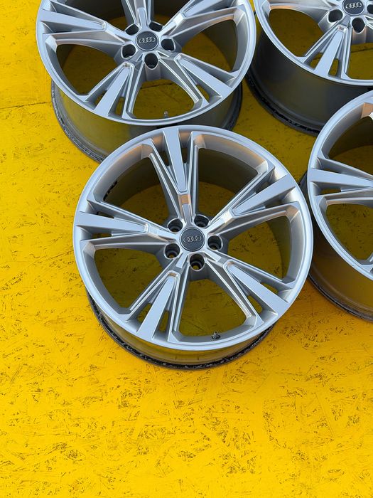 Диски Оригінал R21 5.112 ET20 Ауді Q8 SQ8 Q7 S-line bmw G05 e-tron