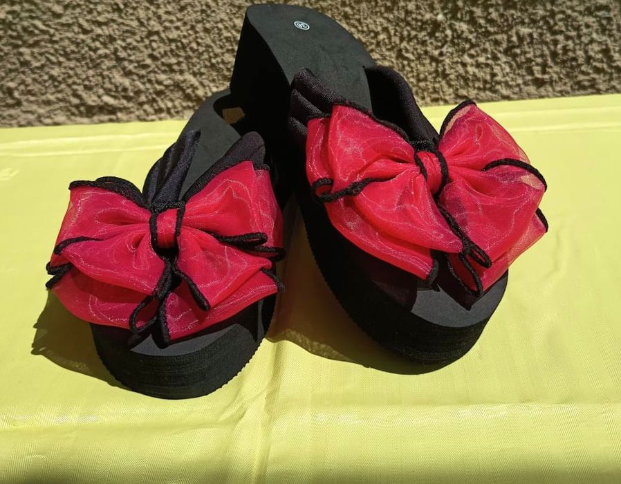 Женские летние шлепанцы