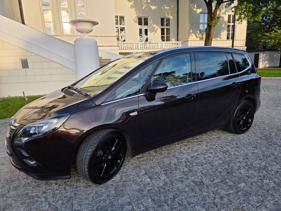 Opel Zafira OPEL ZAFIRA TOURER – 7 Miejsc, 1.6 CDTI, wersja Cosmo, INNOVATION