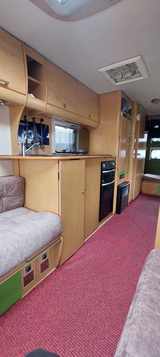 каравани  будинок на колесах кемпінг автодом причіп дача