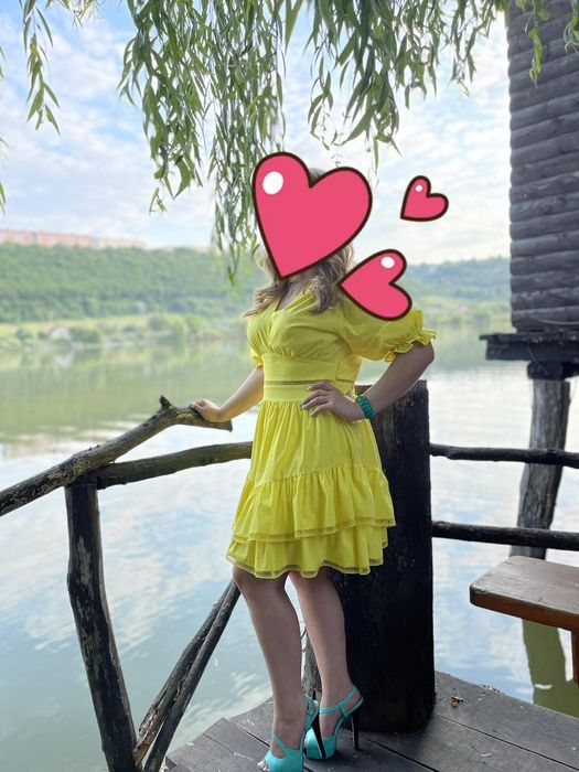 Красиве літнє платтячко