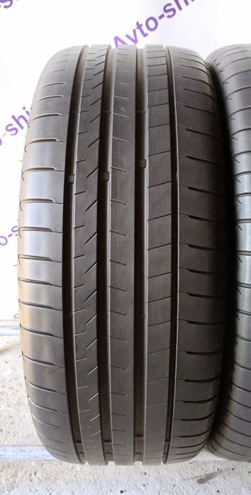 Шини літні R21 245/40 Bridgestone Turanza T005