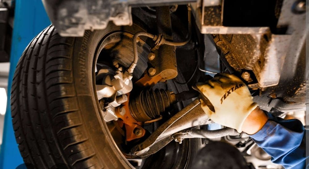 Ремонт авто ! Замена масла , свечей ,  ремонт сцепления и ходовой  !