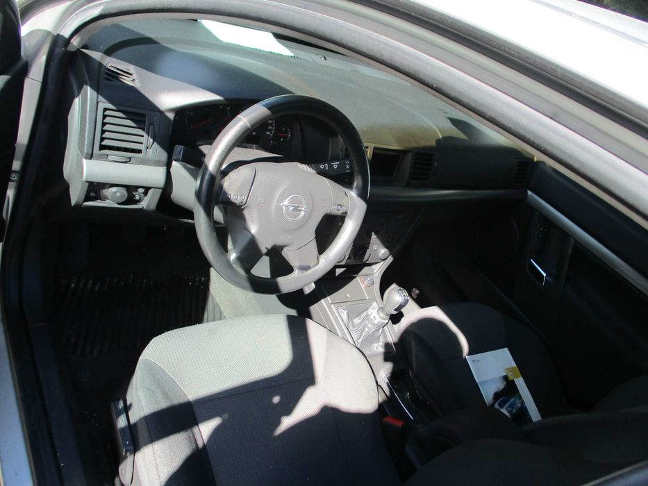 Opel Vectra C 2.0 para peças
