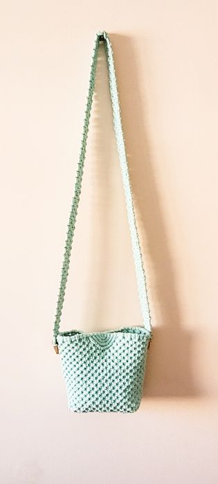 Mala tiracolo em Macramé