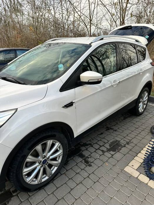 Ford Escape Titanium AWD 2017