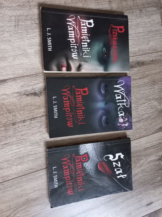 Pamiętniki wampirów 3 pierwsze tomy