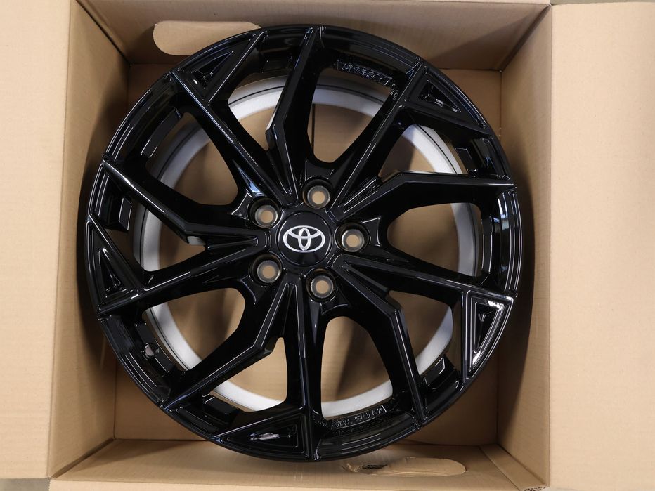 TOYOTA YARIS CROSS FELGI ALUMINIOWE 7,5X18 5X114.3 ET40 ALUTEC GERMANY