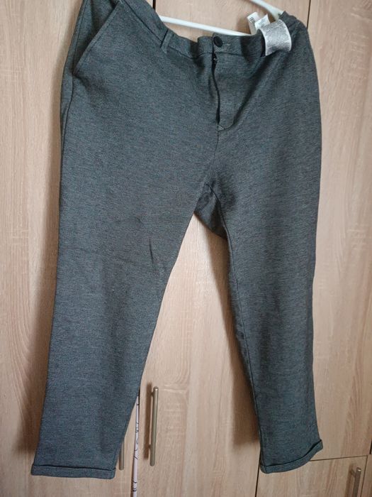 Штани 52-54 розміру,стрейчеві,брендові,дуже гарний стан,