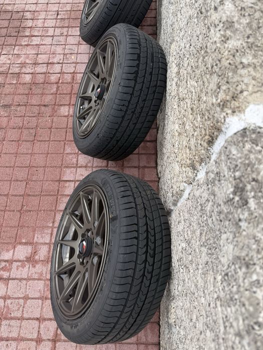 Japan Racing JR11 ( 16” )