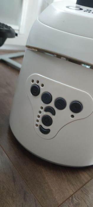 Bujaczek elektryczny baby moov