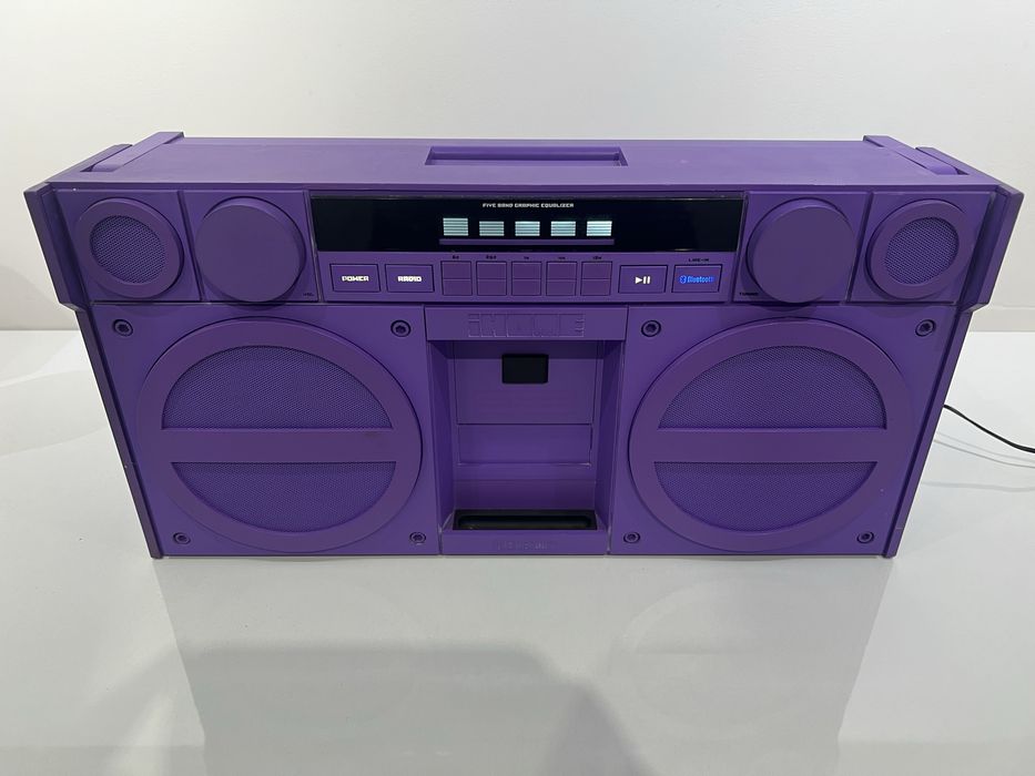 Radio iHome iP4 Portable FM Stereo Boombox