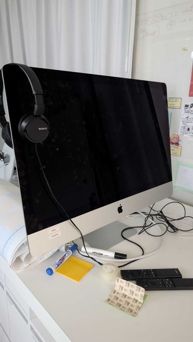 iMac 27” 5K Retina 2020 | Intel Core i5 | 8GB RAM | 256GB SSD