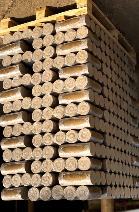 Вугілля, брикети, пелети – усе для теплої зими