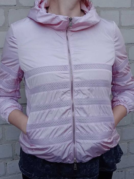 Moncler женская весенняя легкая куртка . Размер 4 - L  ОРИГИНАЛ