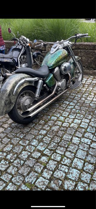 Honda shadow 750