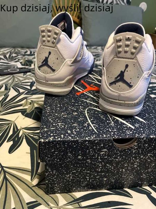 AutentycznyButydokoszykówkiJORDAN4RetroMidnightNavynoweunisex:45