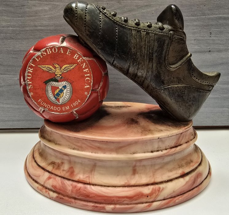 Relíquia Benfica: Bola & Chuteira