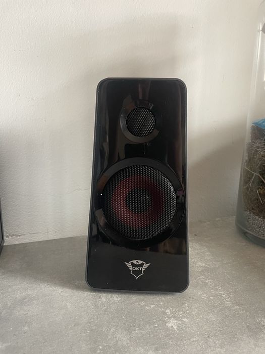 Vendo JBL em otimo estado junto com sistema de som