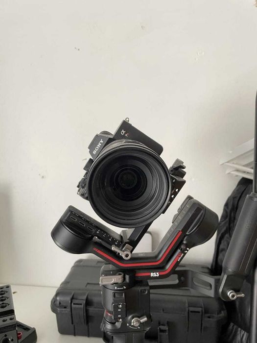 Sony A7RV Full Kit Mirrorless Camera