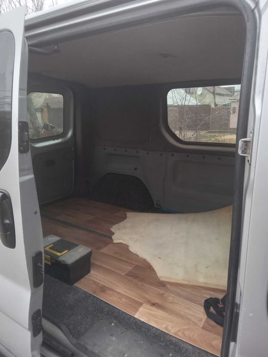 Opel Vivaro 2003